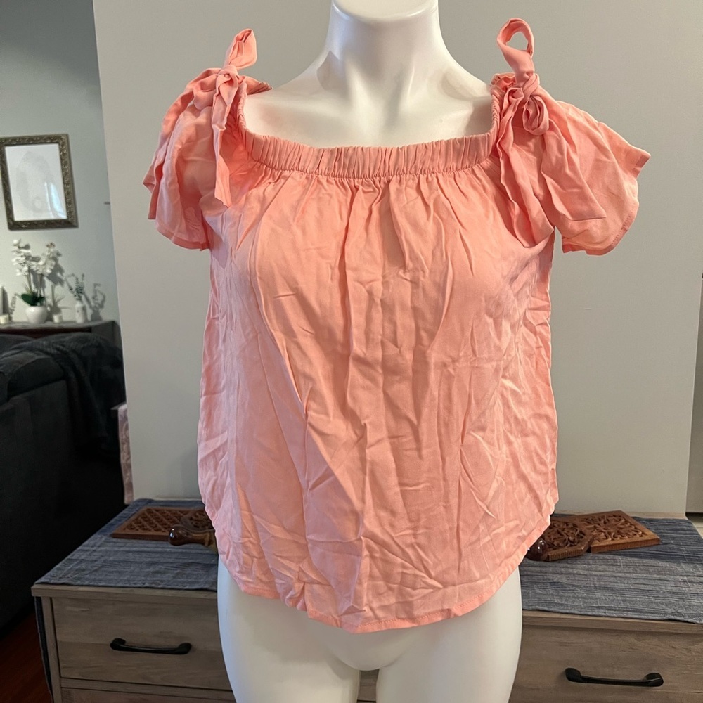 Shasa pink off the shoulders short sleeve top